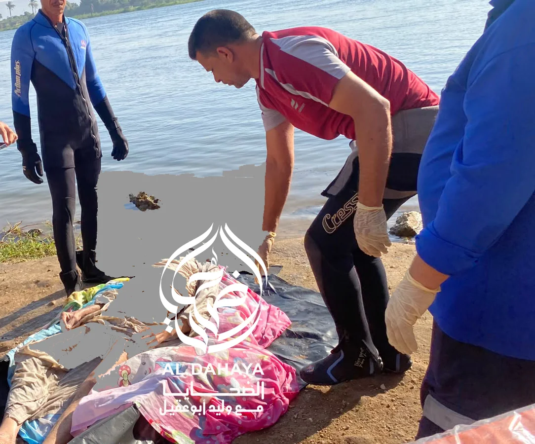 صورة 1 - فيديو كامل | لحظة انتشال جثمان مجهول الهوية من مياه نهر النيل أمام السلخانة بمركز المراغة.. والأجهزة الأمنية تواصل جهودها لكشف هويته